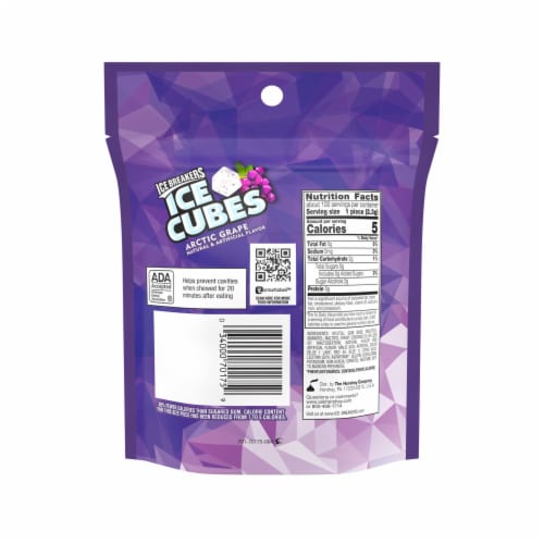 ICE BREAKERS Ice Cubes Arctic Grape Sugar Free Chewing Gum Pouch Perspective: left