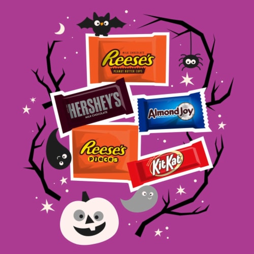 Hershey's All Time Greats Snack Size Halloween Assortment Perspective: left