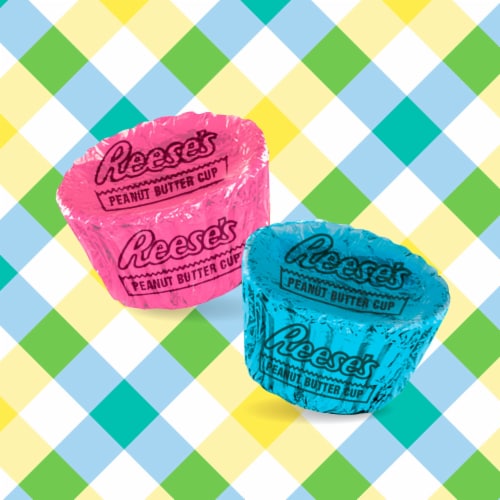 REESE'S Miniatures Milk Chocolate Peanut Butter Cups Easter Candy Pack Perspective: left