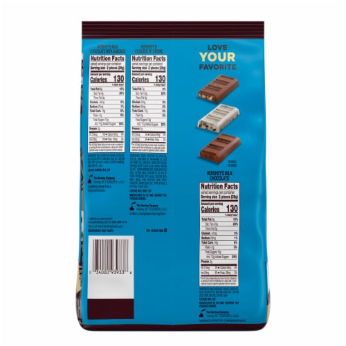 HERSHEY'S Assorted Milk Chocolate and White Creme Candy Party Pack Perspective: left