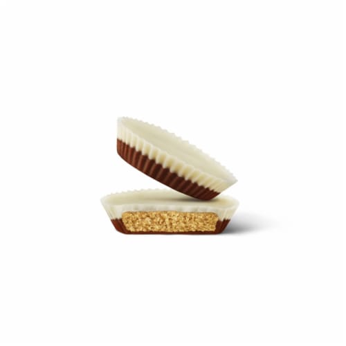 REESE'S Mallow-Top Marshmallow Creme Milk Chocolate Peanut Butter Cups Easter Candy Bag Perspective: left
