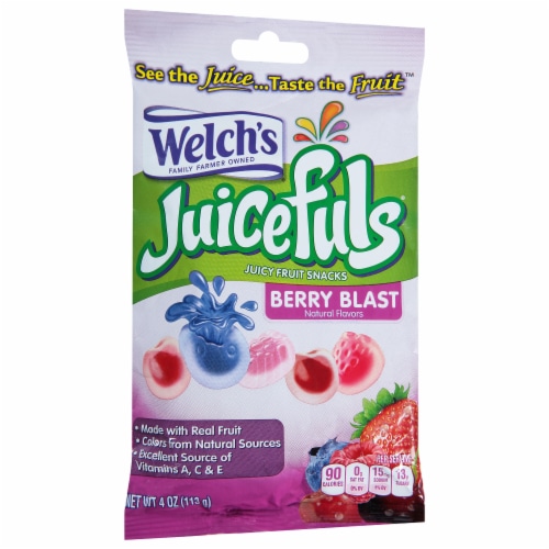 Welch's Juicefuls® Berry Blast Juicy Fruit Snacks Perspective: left