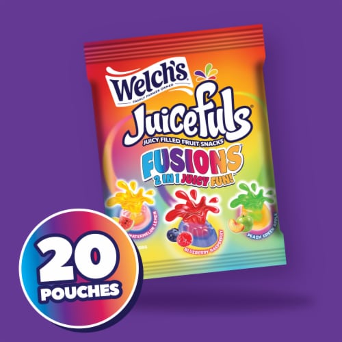 Welch's Juicefuls Fusions Gluten Free Fruit Snacks Perspective: left