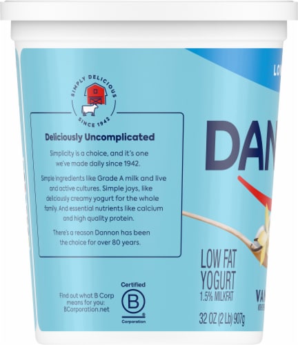 Dannon Vanilla Lowfat Yogurt Perspective: left