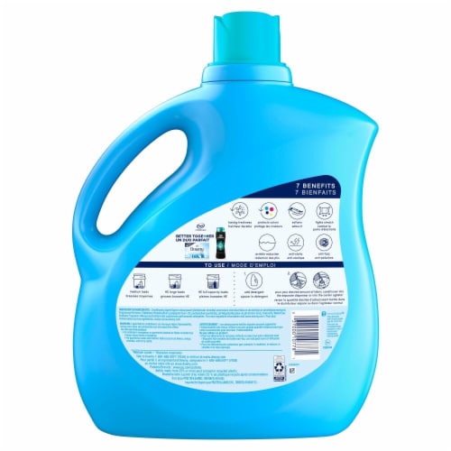 Downy Ultra Clean Breeze Liquid Fabric Conditioner Fabric Softener Perspective: left