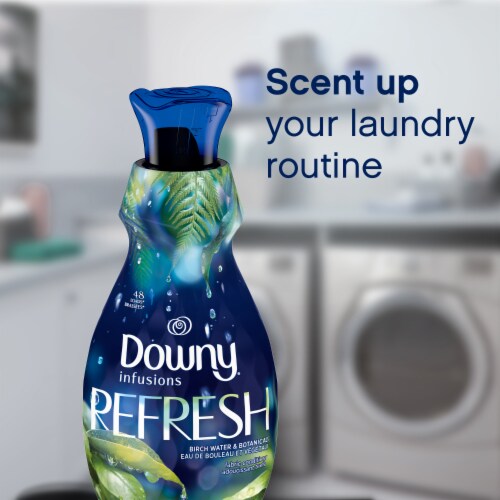 Downy Infusions Refresh Birch Water & Botanicals Fabric Softener Perspective: left