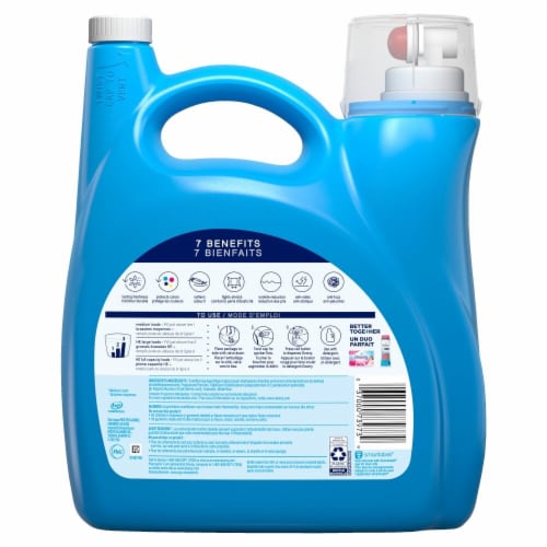Downy Ultra April Fresh Liquid Fabric Conditioner Fabric Softener Perspective: left