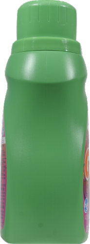 Gain Freshness Thai Dragon Fruit with Febreze Liquid Laundry Detergent Perspective: left