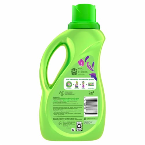Gain Moonlight Breeze Liquid Fabric Softener Perspective: left