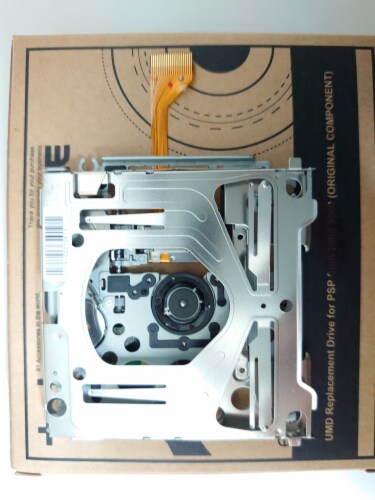 TOTALCONSOLE OEM Component KHM-420AAA UMD Assembly  for PSP 1000 / 1001 / 1002 Perspective: left