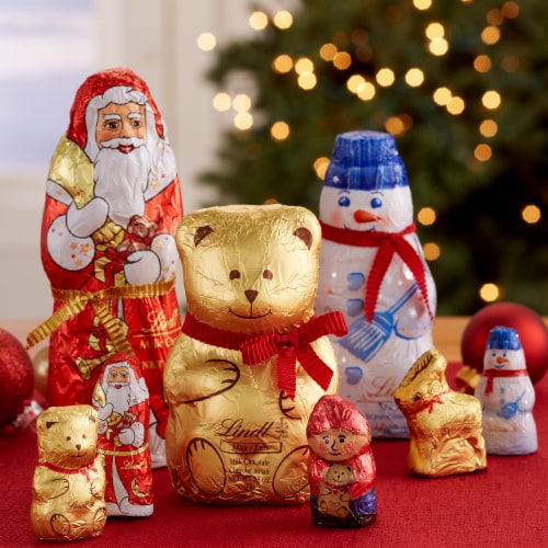 Lindt Santa Sleigh Mini Milk Chocolate Candy Pack Perspective: left