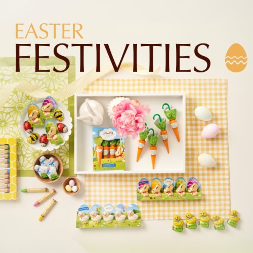 Lindt Mini Chicks Milk Chocolate Easter Candy Pack Perspective: left