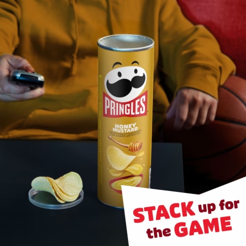 Pringles® Honey Mustard Potato Crisps Chips Perspective: left