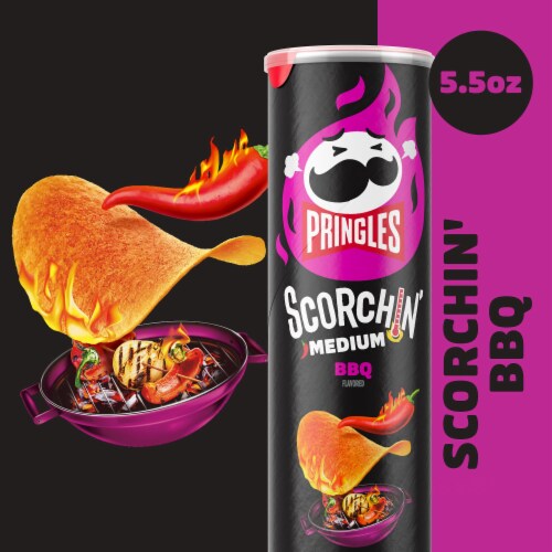 Pringles Scorchin' BBQ Potato Crisps Chips Perspective: left