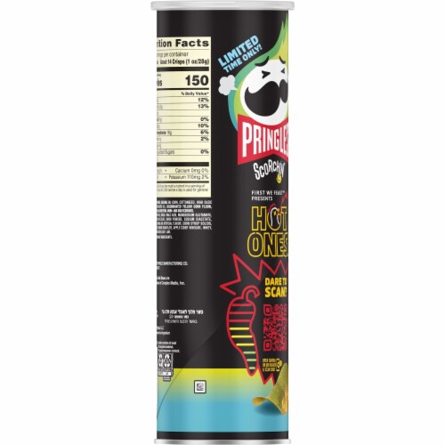 Pringles Los Calientes Verde Potato Crisps Chips Perspective: left