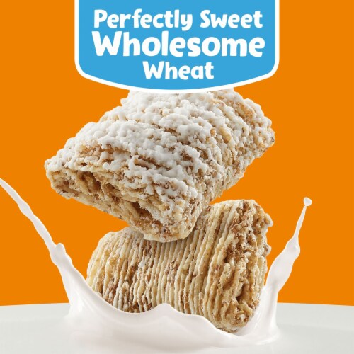 Kellogg's Frosted Mini-Wheats Original Cold Breakfast Cereal Perspective: left