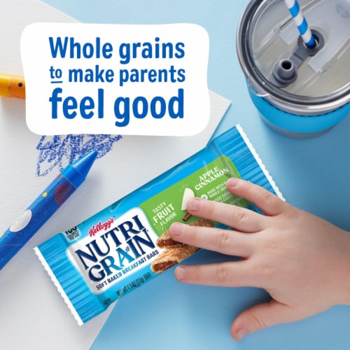 Kellogg's Nutri-Grain Apple Cinnamon Breakfast Bars Perspective: left