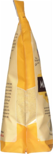 Bob's Red Mill Golden Corn Flour Masa Harina Perspective: left