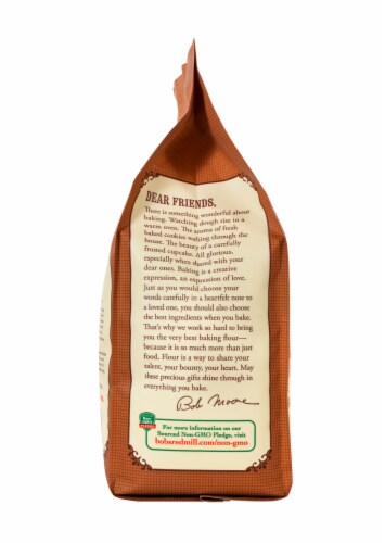 Bob's Red Mill® Organic 100% Stone Ground Whole Wheat Flour Perspective: left
