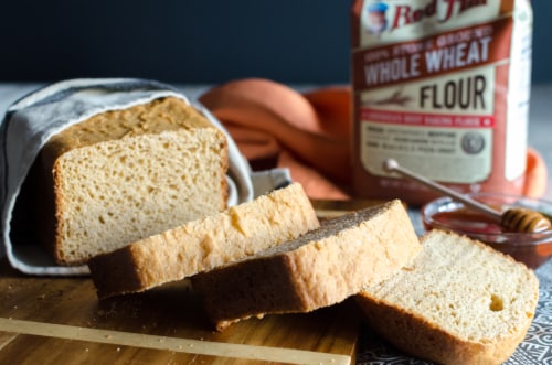 Bob's Red Mill 100% Stone Ground Whole Wheat Flour Perspective: left