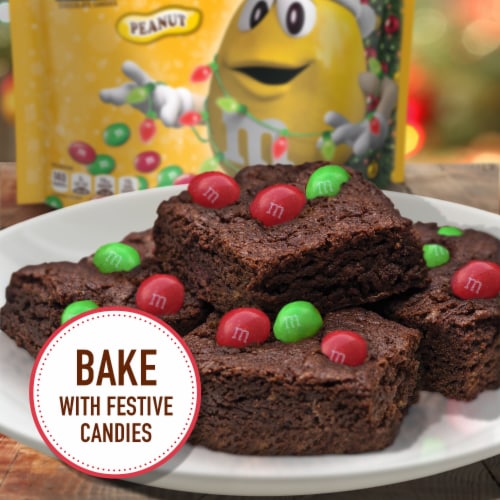 M&M'S Christmas Gift Peanut Milk Chocolate Candy Bag Perspective: left
