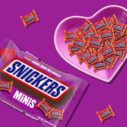 Snickers Minis Chocolate Valentines Day Candy Bars Perspective: left