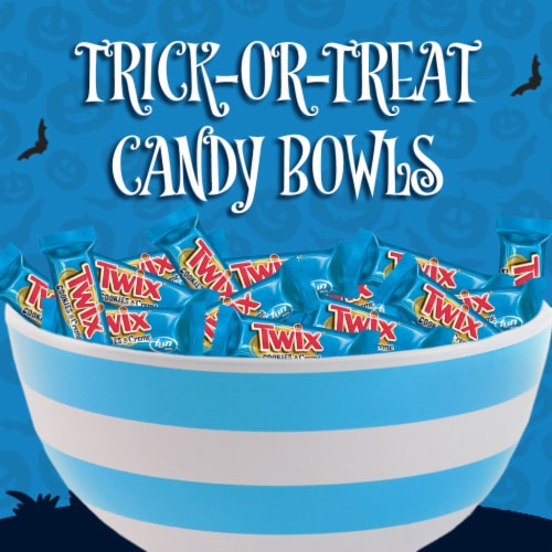 Twix® Cookies & Creme Fun Size Chocolate Halloween Candy Bars Perspective: left