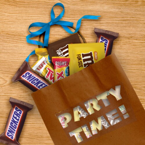 M&M'S Snickers & Twix Fun Size Milk Chocolate Candy Bars Assortment Variety Pack Perspective: left