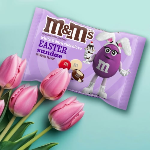 M&M'S Easter Sundae White Chocolate & Dark Chocolate Easter Candy Bag Perspective: left
