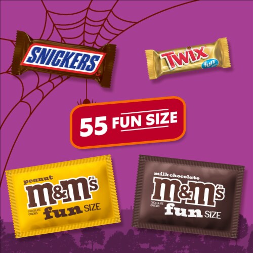 Mars M&M'S® TWIX® and SNICKERS® Assorted Chocolate Halloween Fun Size Candy Bag Perspective: left