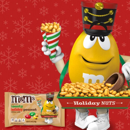 M&M'S Toasty Holiday Peanut Chocolate Christmas Candy Bag Perspective: left
