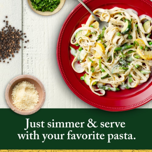 Classico Four Cheese Alfredo Spaghetti Pasta Sauce Perspective: left