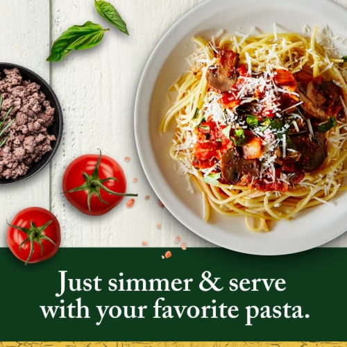 Classico Family Favorites Meat Sauce Perspective: left