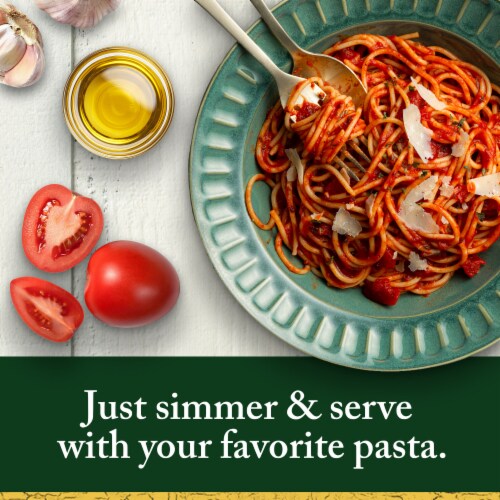 Classico Marinara Pasta Sauce with Plum Tomatoes & Olive Oil Perspective: left