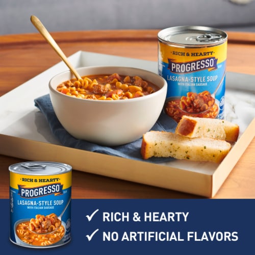 Progresso™ Rich & Hearty Lasagna-Style With Italian Sausage Soup Perspective: left
