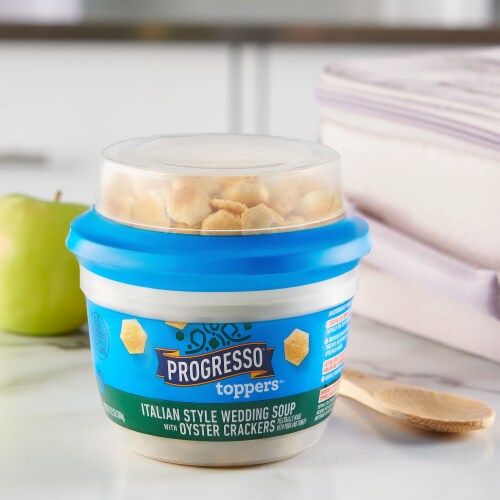 Progresso™ Toppers™ Italian Style Wedding Soup Perspective: left