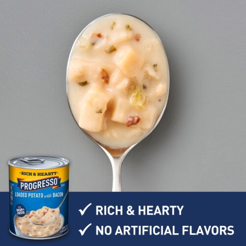 Progresso Rich & Hearty Loaded Potato Bacon Canned Soup Perspective: left