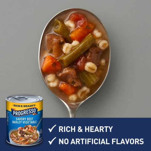 Progresso Rich & Hearty Savory Beef Barley Vegetable Canned Soup Perspective: left