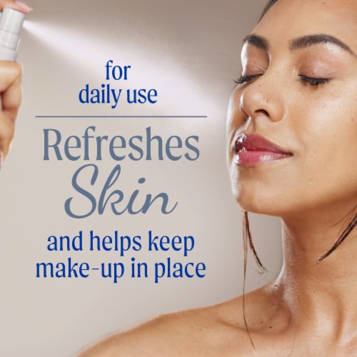Kroger® Refreshing Setting Mist Sunscreen SPF 40 Perspective: left