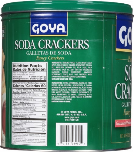 Goya® Premium Soda Crackers Perspective: left