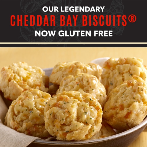 Red Lobster™ Cheddar Bay Biscuits® Perspective: left