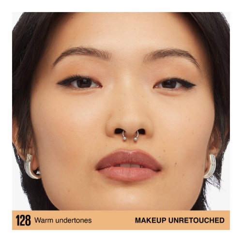 Maybelline Super Stay Lumi Matte Foundation 128 Perspective: left