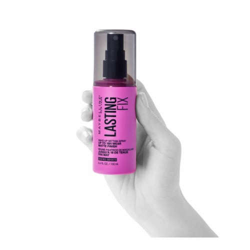 Maybelline Facestudio Lasting Fix Setting Spray Matte Finish Perspective: left