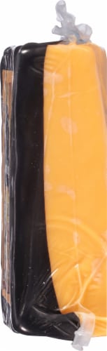 Boar's Head Sharp Wisconsin Cheddar Cheese Perspective: left