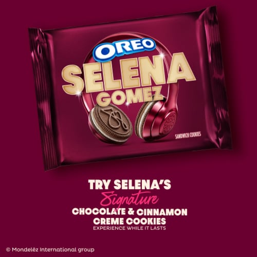 Selena Gomez OREO Cookies Perspective: left