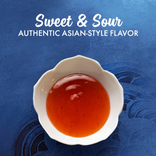 La Choy Sweet & Sour Stir Fry Sauce & Marinade Perspective: left
