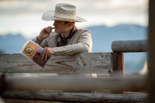 Cattleman's Cut® Old Fashioned Smoked Sausage Sticks Perspective: left
