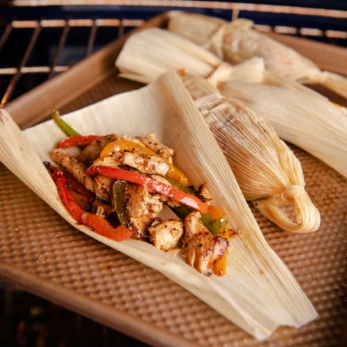 El Guapo Whole Corn Husks Perspective: left