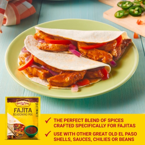 Old El Paso Fajita Seasoning Mix Packet Perspective: left