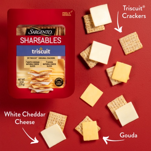Sargento® Shareables White Cheddar & Gouda Sliced Cheese with Triscuit™ Original Crackers Snack Kit Perspective: left